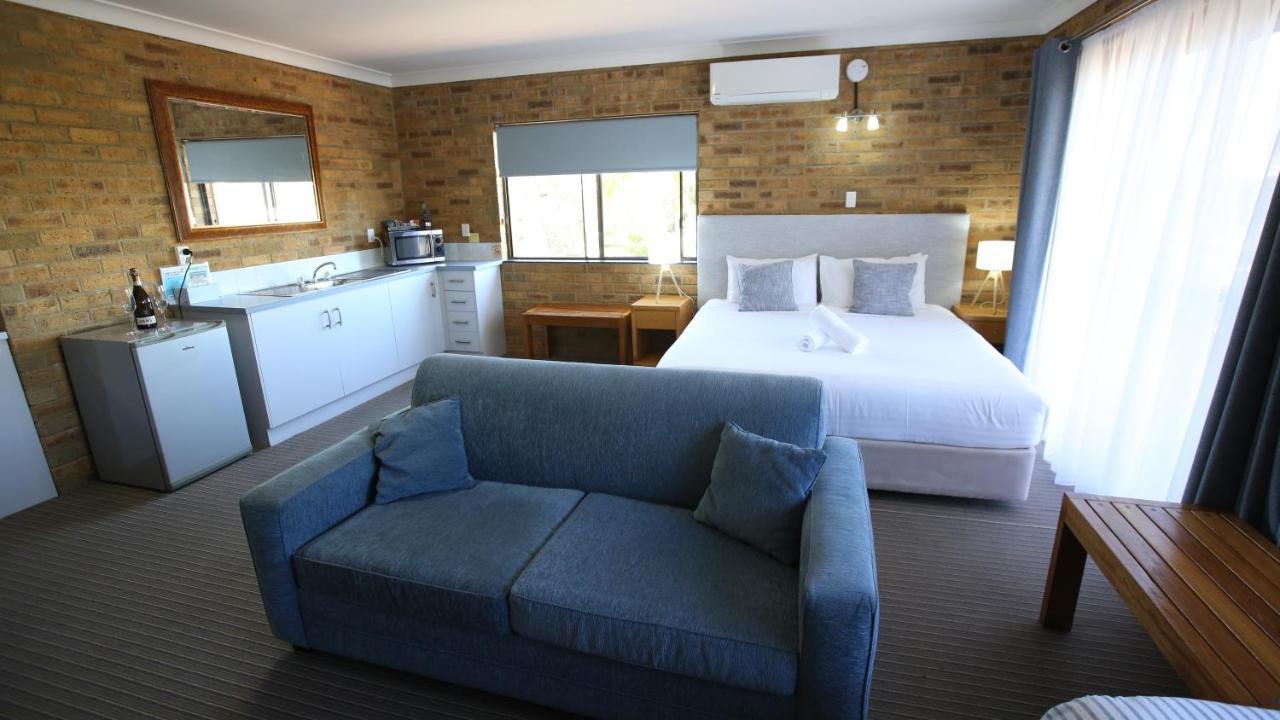 Hawks Nest Motel Bagian luar foto